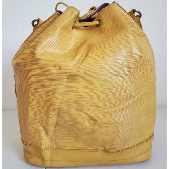 LOUIS VUITTON Epi Noe Tassil. - Picture 4 of 13